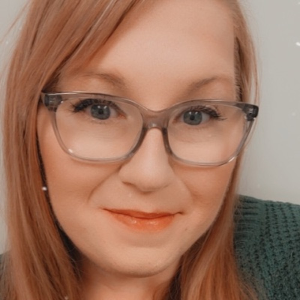 Meet your Posher, Pamela